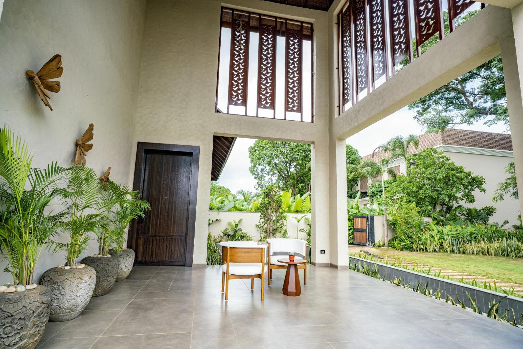 Maira Resort And Convention Centre Raipur  Exterior photo