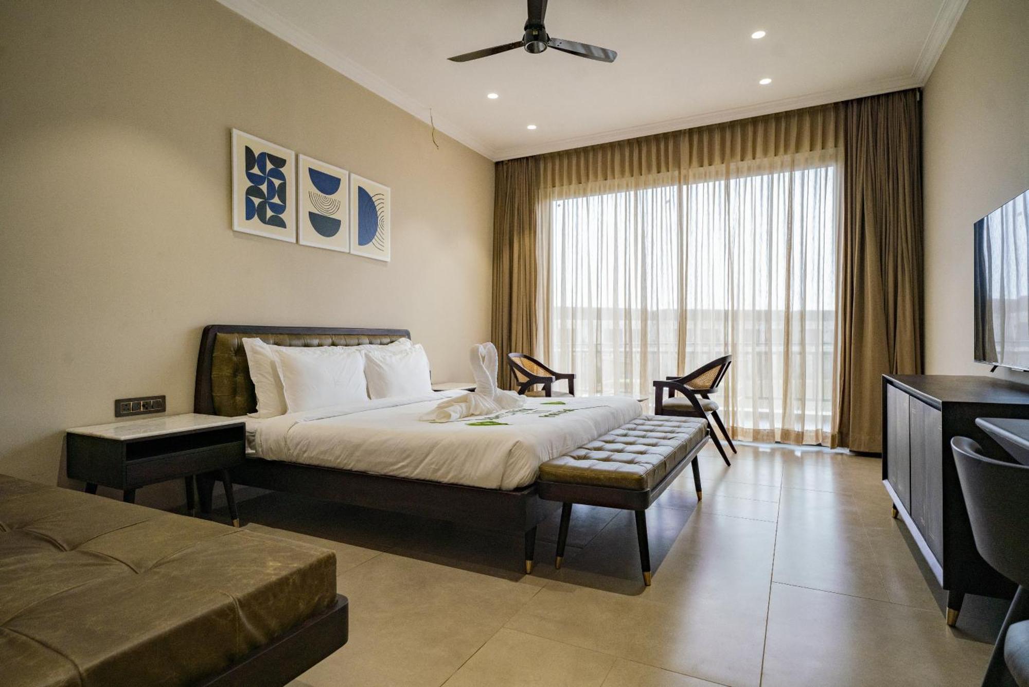 Maira Resort And Convention Centre Raipur  Exterior photo